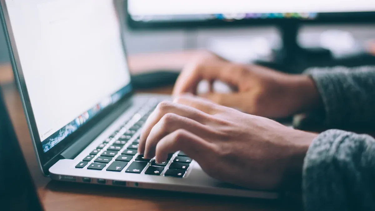 Best Cold Email Software Features